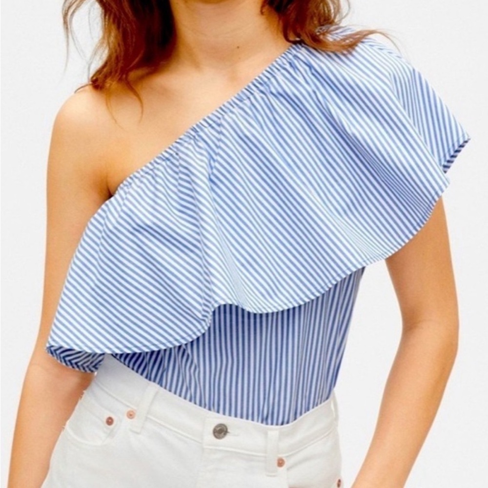 Seersucker one-shoulder ruffle top